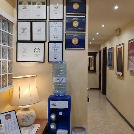 לינה וארוחת בוקר Bed & Breakfast Centrale בולוניה