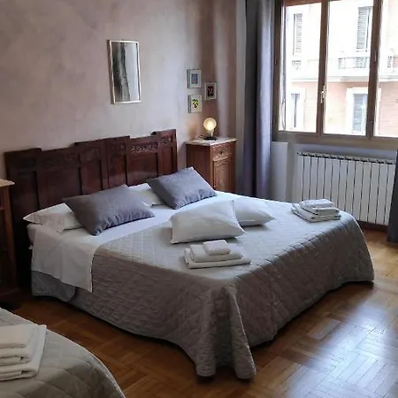 לינה וארוחת בוקר Bed & Breakfast Centrale בולוניה