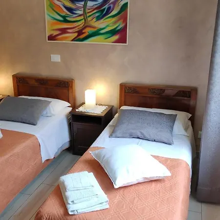 לינה וארוחת בוקר Bed & Breakfast Centrale בולוניה