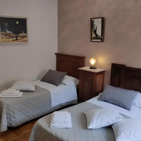 לינה וארוחת בוקר Bed & Breakfast Centrale 3*