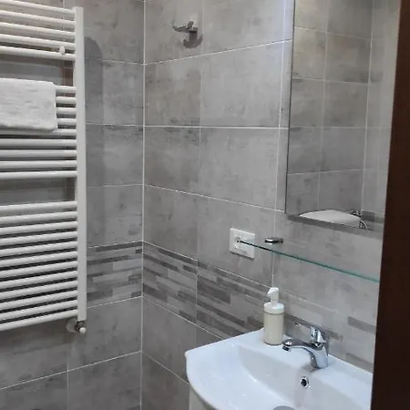 לינה וארוחת בוקר Bed & Breakfast Centrale 3*