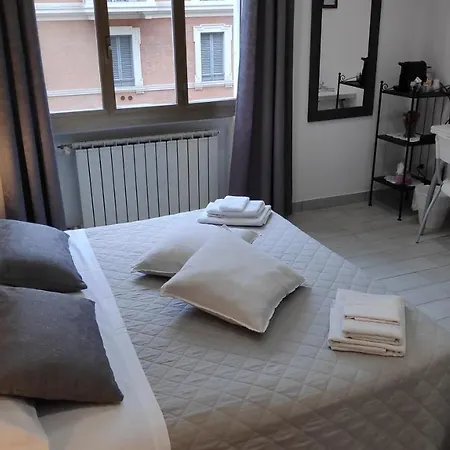 Bed & Breakfast Centrale 3*