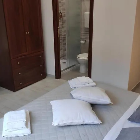 Bed & Breakfast Centrale Болонья