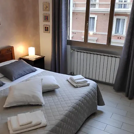 לינה וארוחת בוקר Bed & Breakfast Centrale בולוניה