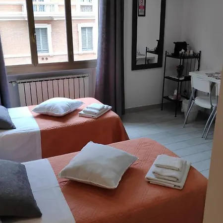 Bed & Breakfast Centrale Готель типу 
